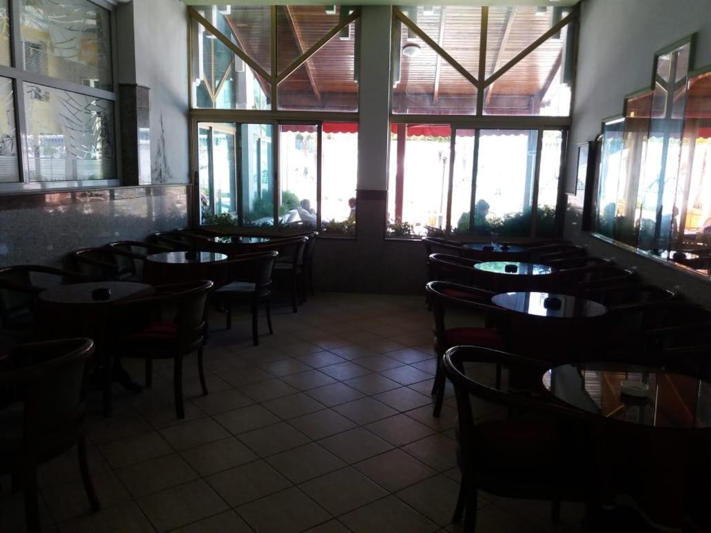Hotel Choumis Haj Messaoud Larache Kültér fotó