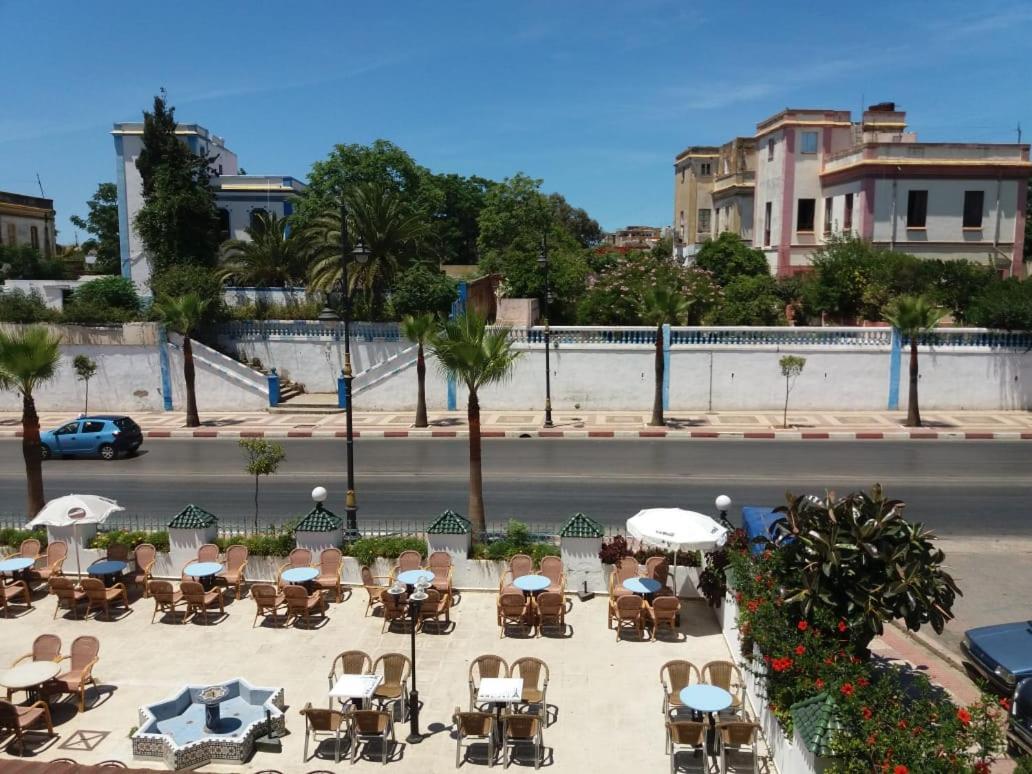 Hotel Choumis Haj Messaoud Larache Kültér fotó